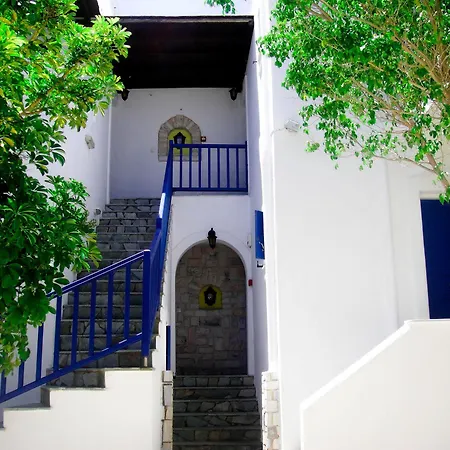 Maistrali Apartmanhotel Párosz