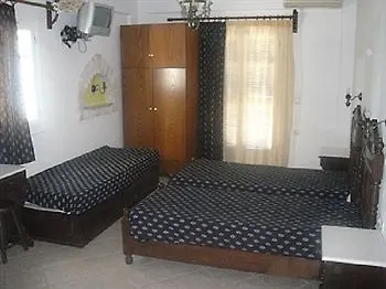 Maistrali 3* Párosz